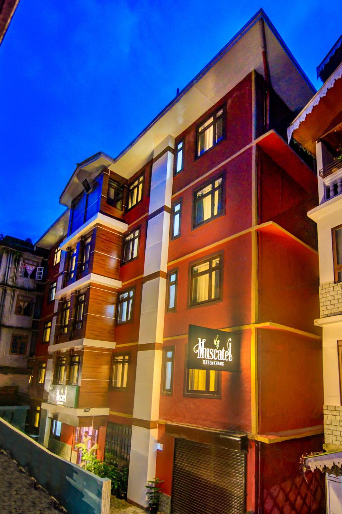 Muscatel Central Hotel - Dzeemkhang Gangtok Exterior photo